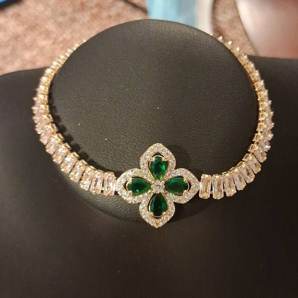 Cubic Zirconia Clear And Emerald Green Clover Tennis Bracelet With Box Lock New